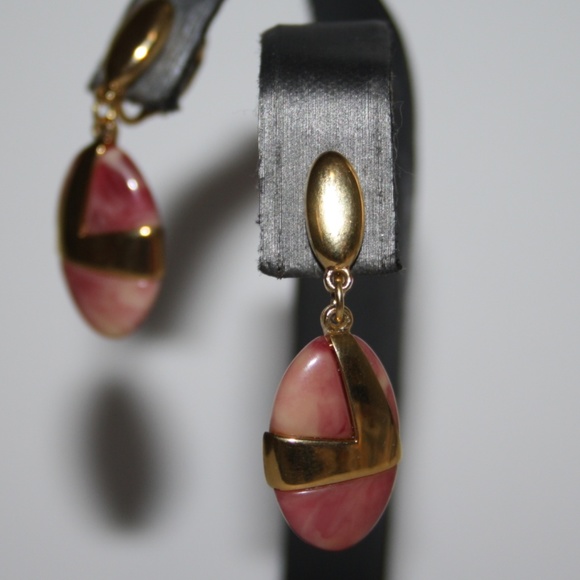 Vintage Jewelry - Beautiful gold and rose dangle earrings